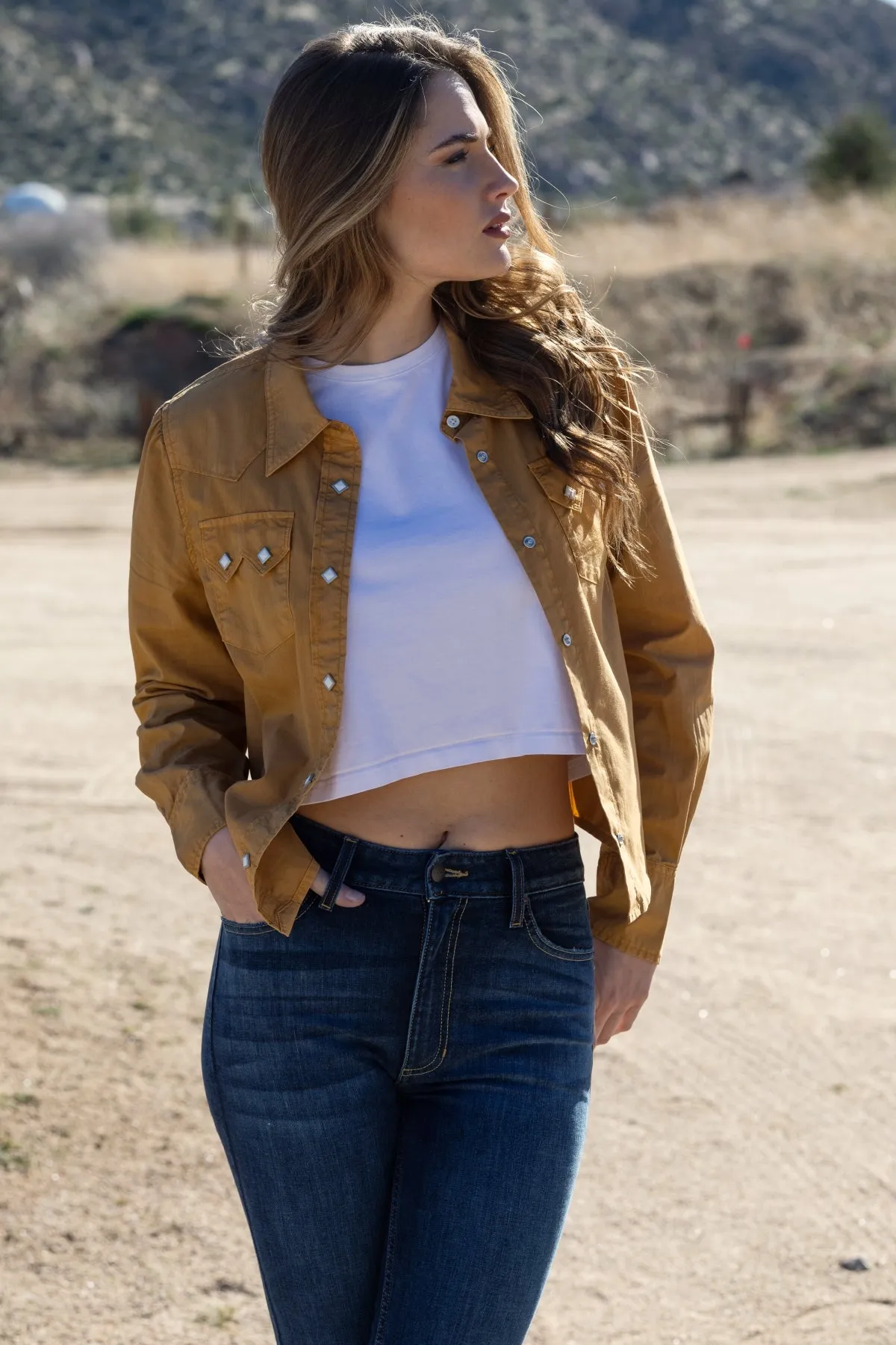 Annie Cropped Snap