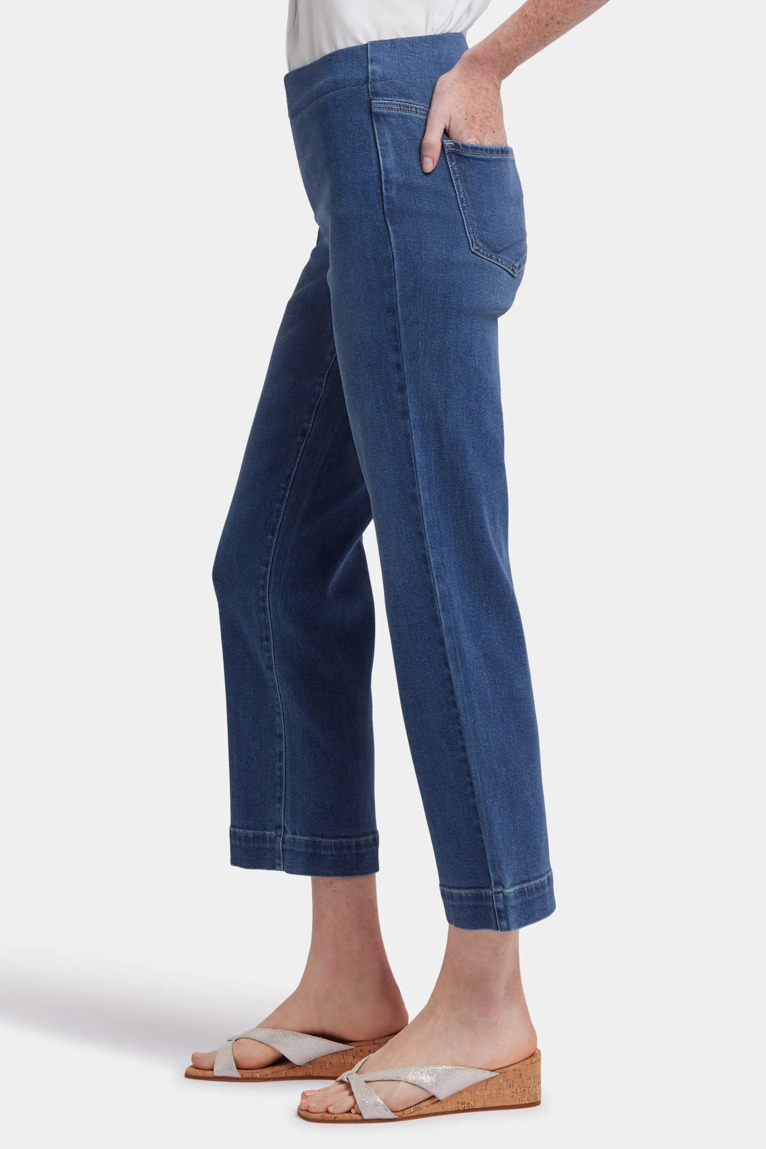 Bailey Relaxed Straight Ankle Pull-On Jeans - Valencia Surf