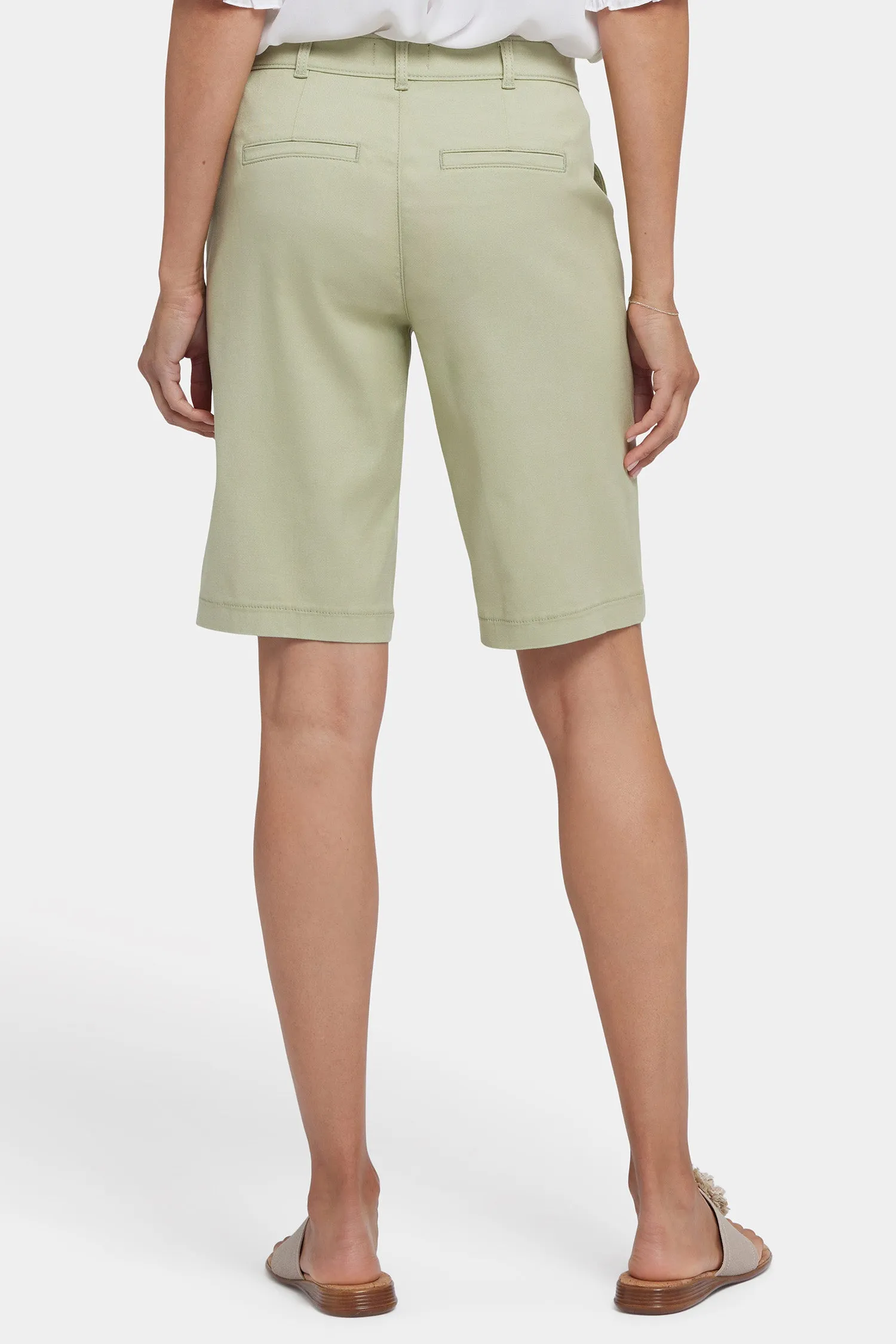 Bermuda Short - Rosemary