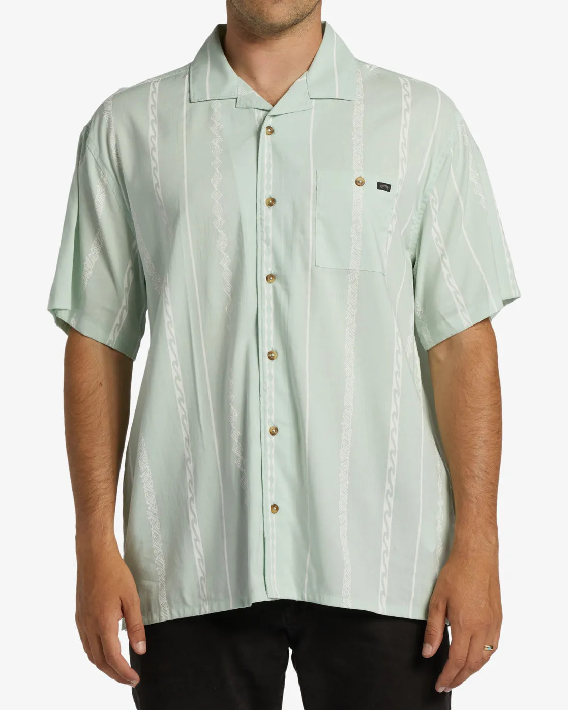 Billabong Mens Sundays Vacay Short Sleeve Shirt