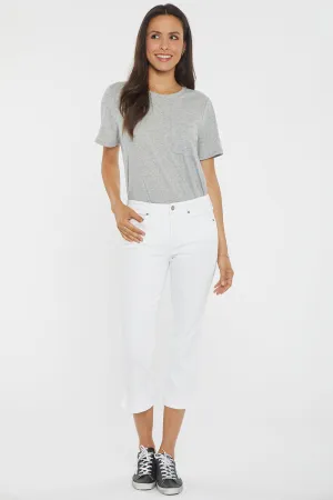 Chloe Capri Jeans In Petite - Optic White