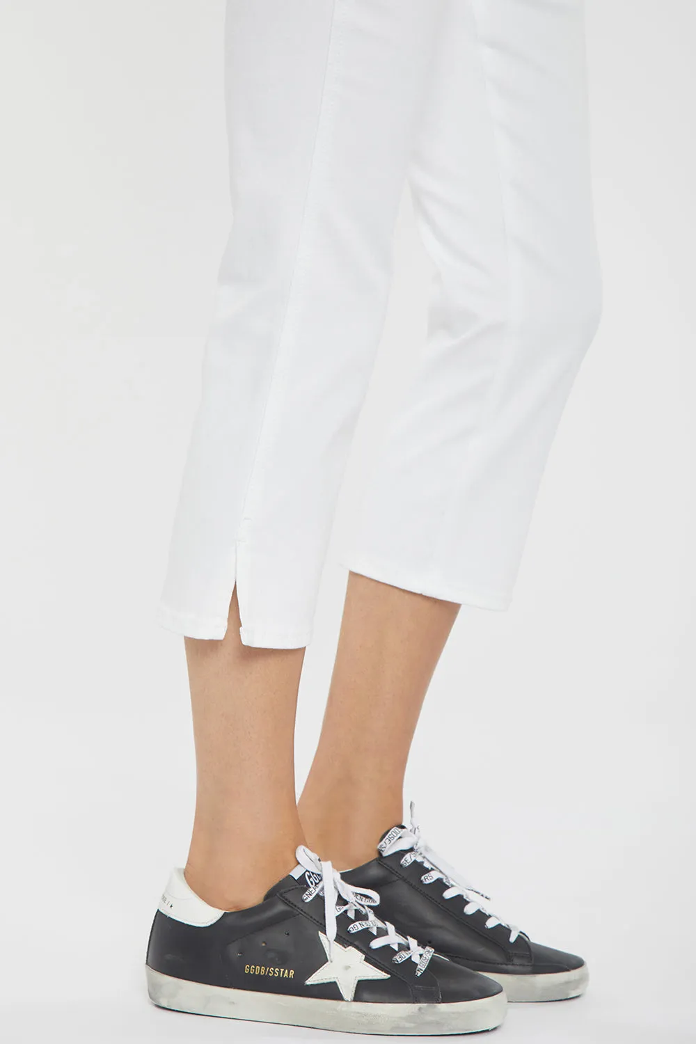 Chloe Capri Jeans In Petite - Optic White