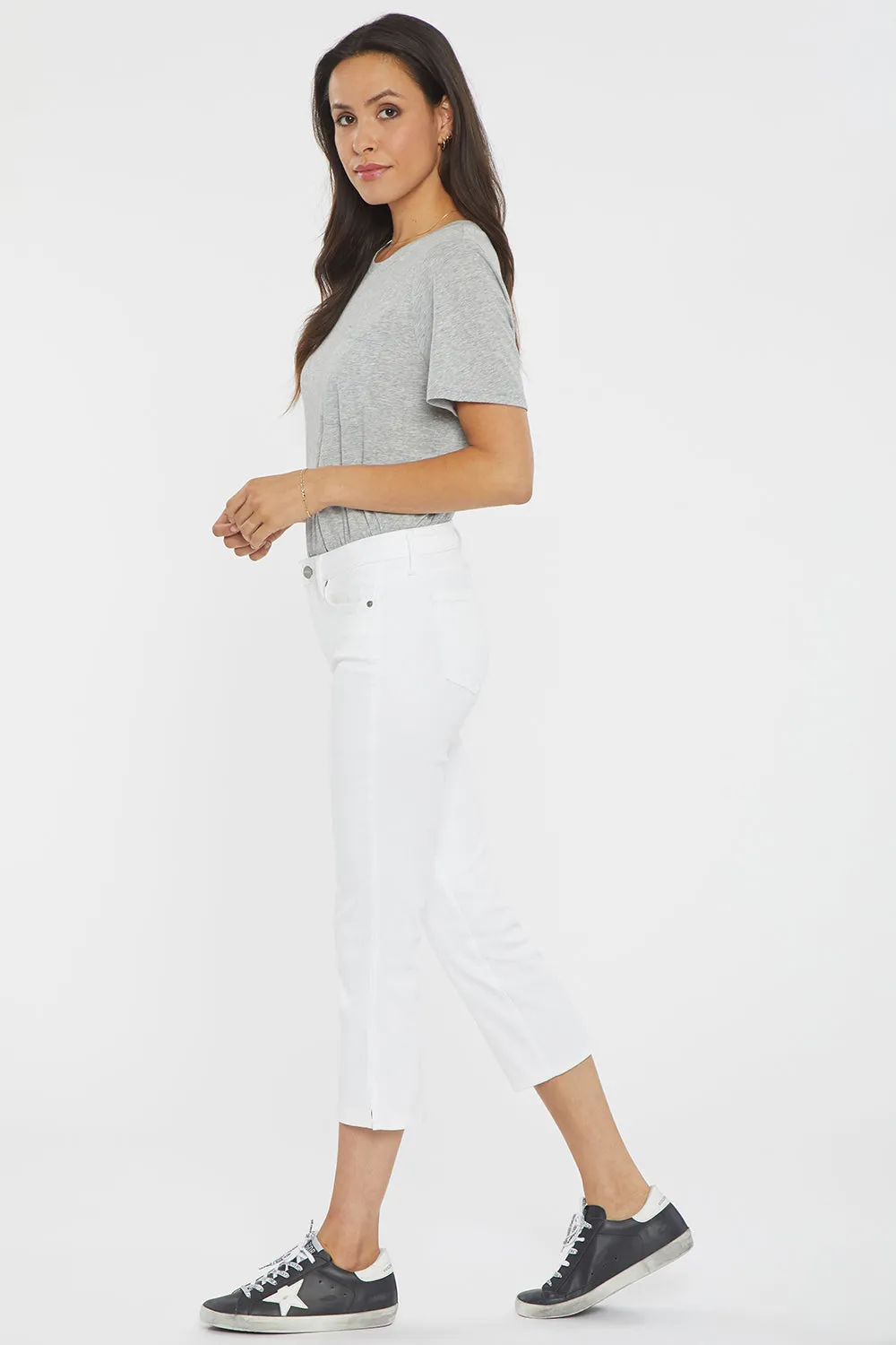 Chloe Capri Jeans In Petite - Optic White