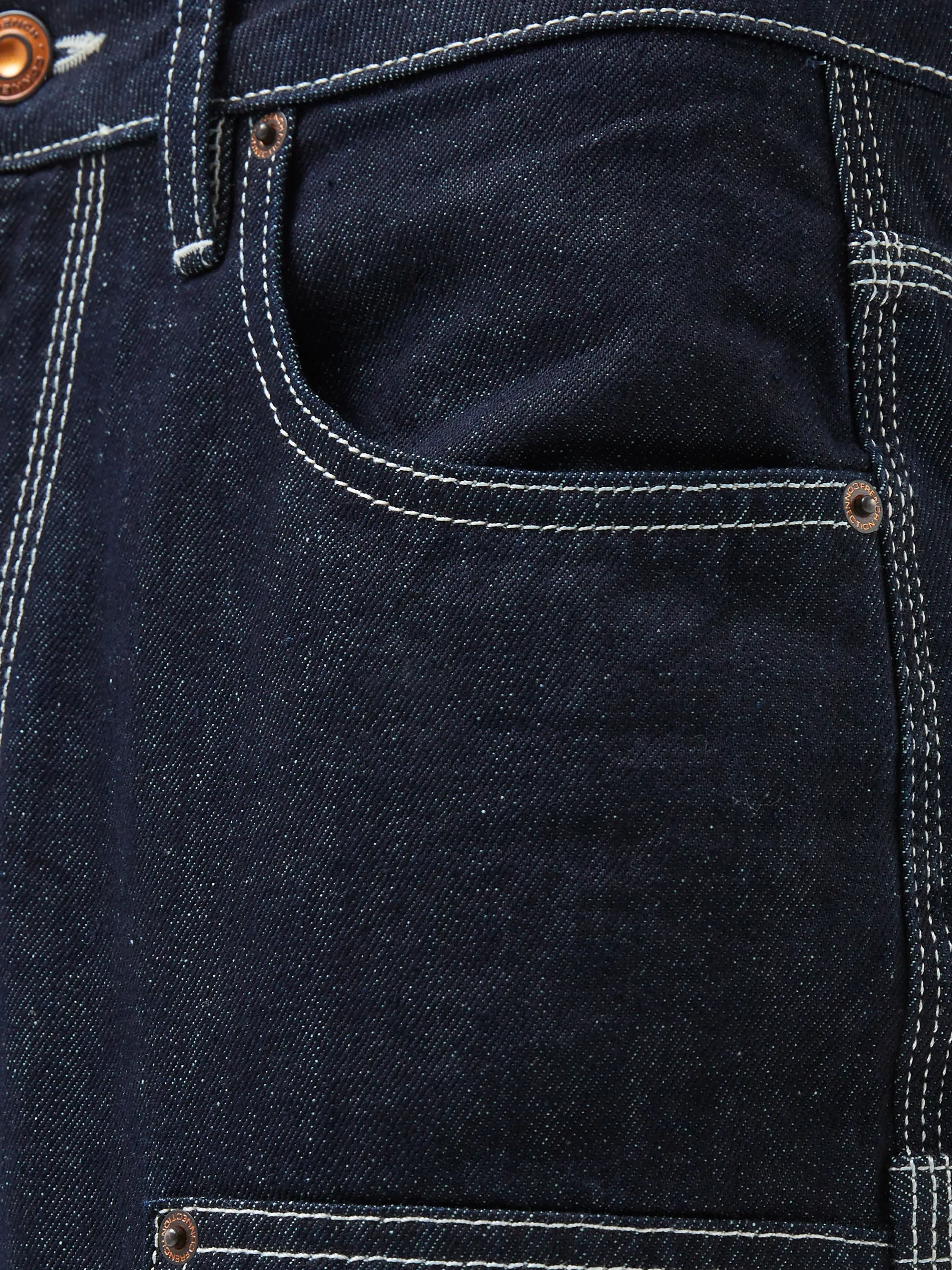 Denver Denim Contrasting Stitch Relaxed Jeans