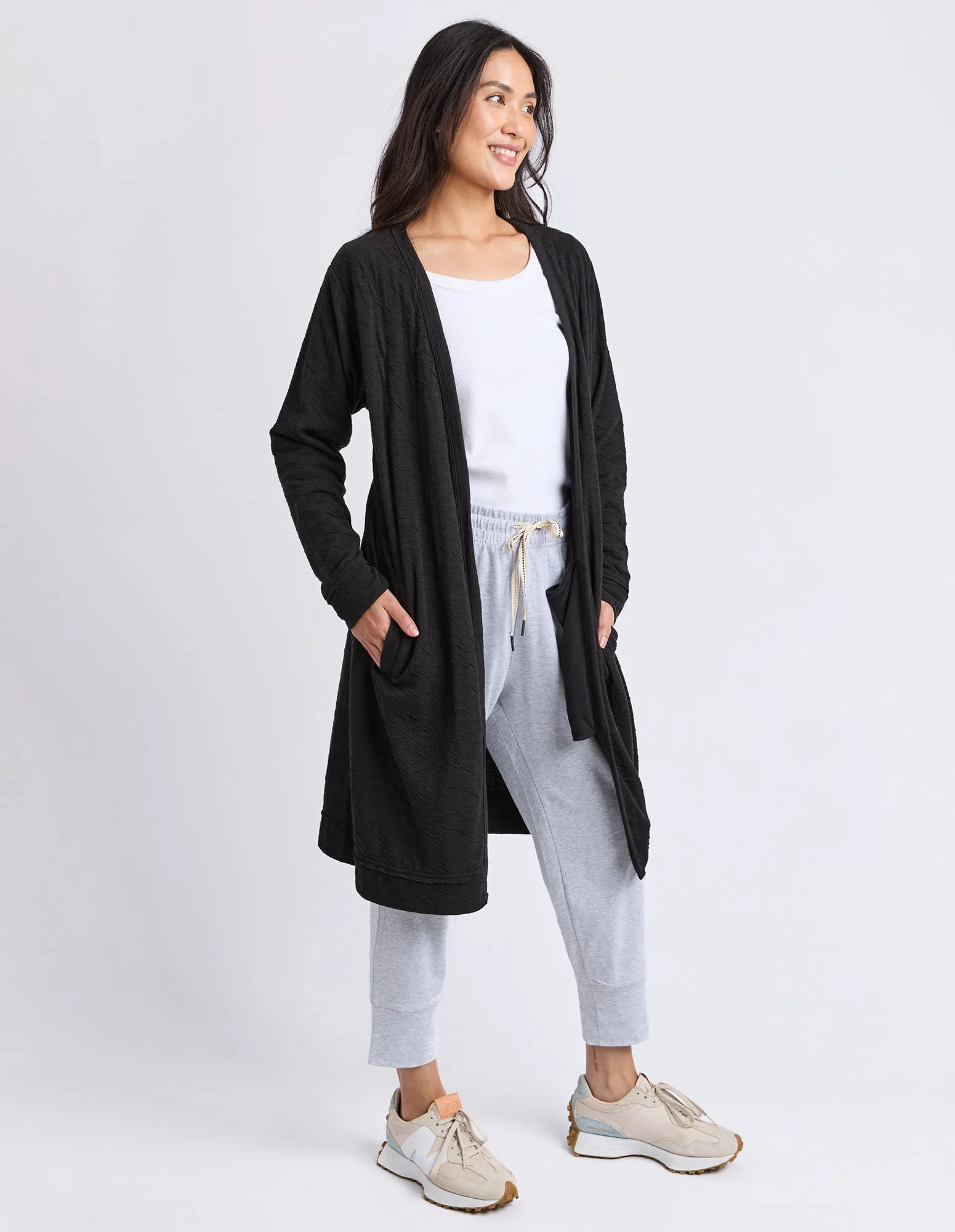 Elm Haven Jersey Cardi Black