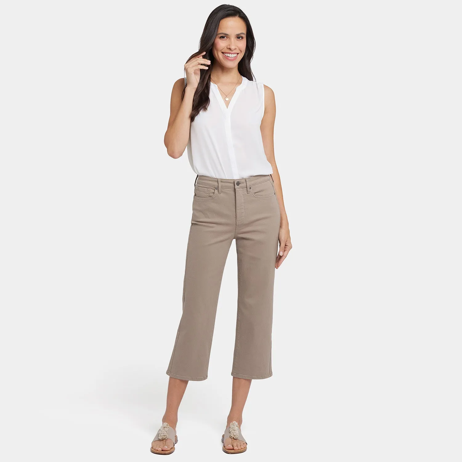 Joni Relaxed Capri Jeans - Saddlewood