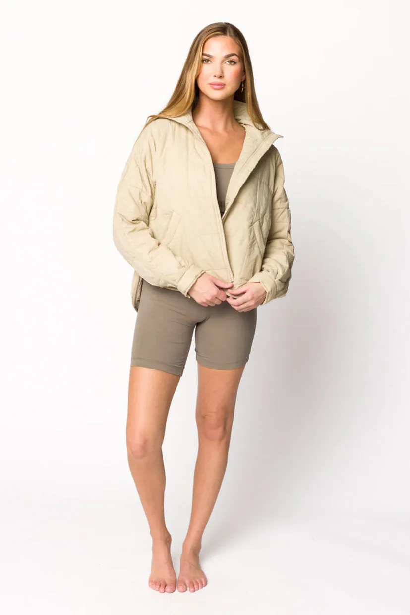 Layla Puffer Jacket in Bone