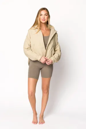 Layla Puffer Jacket in Bone