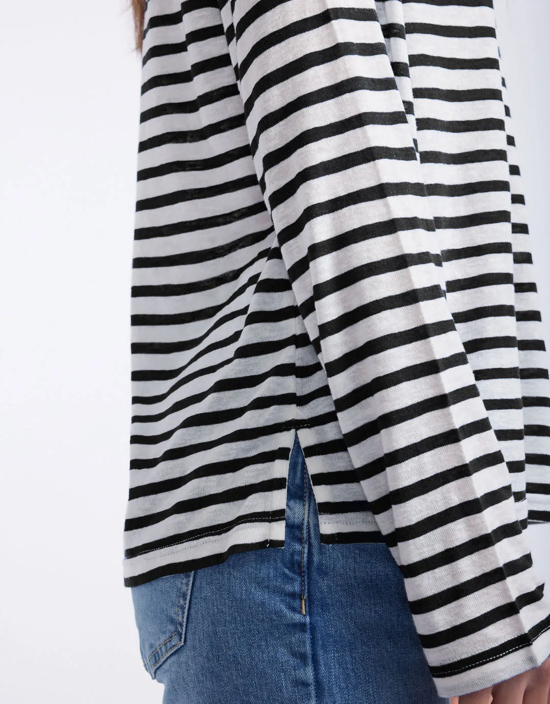Long Weekend Top - White/Black Stripe