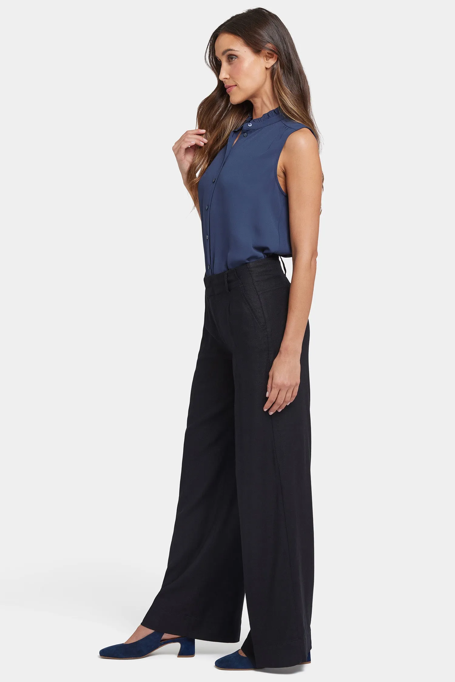 Mona Wide Leg Trouser Pants In Petite - Black