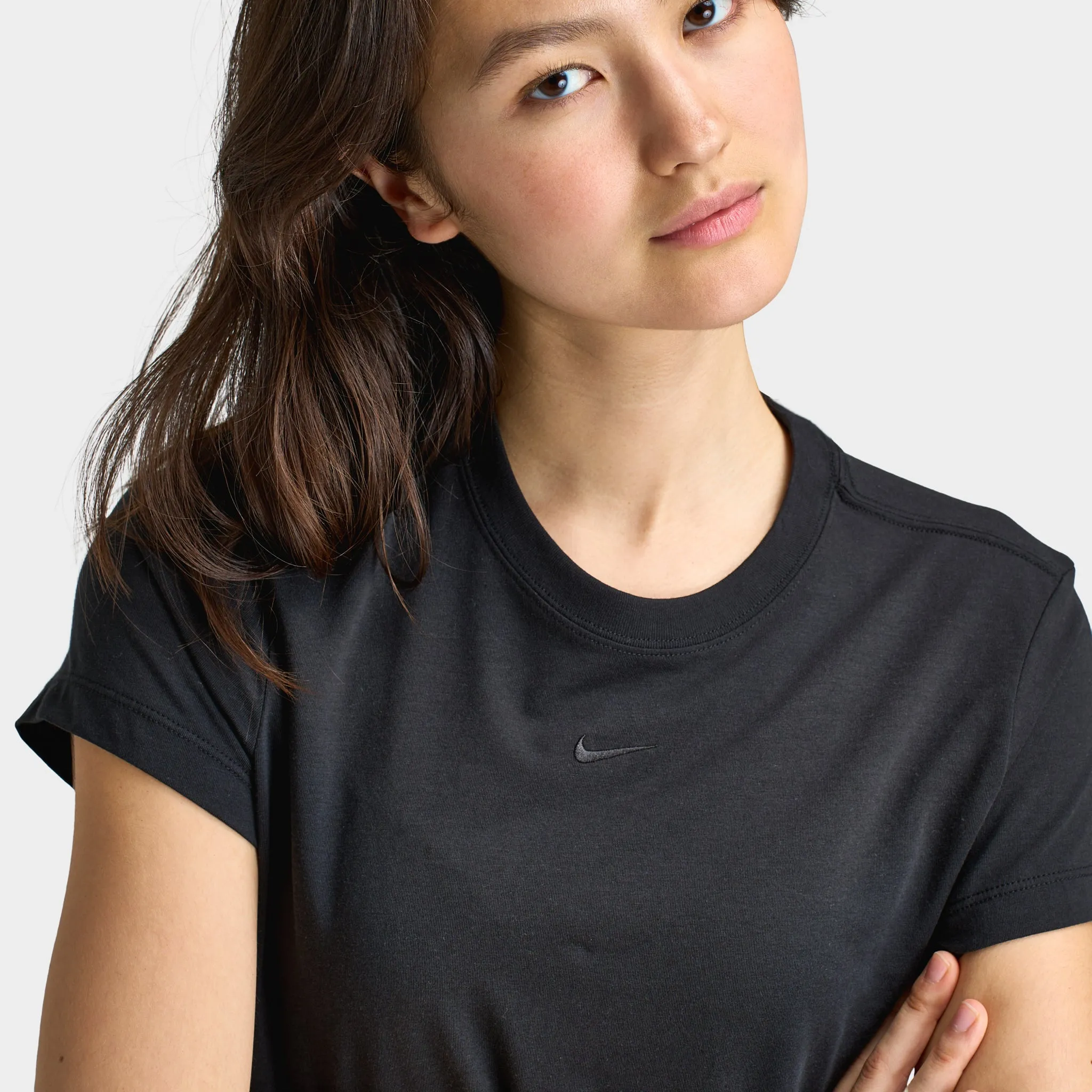 Nike Sportswear Women's Chill Knit Crop T-Shirt Black / Black
