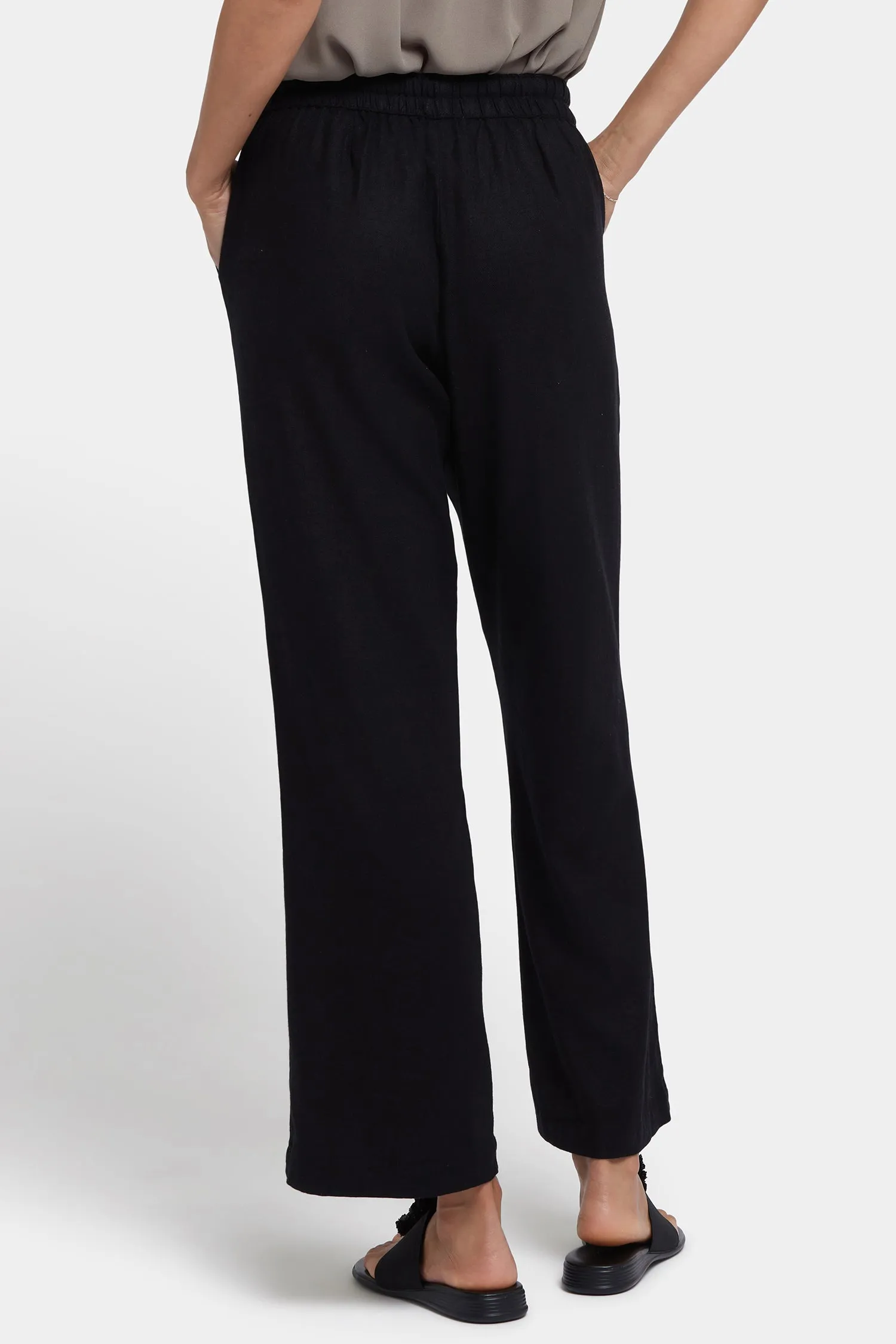 Relaxed Drawstring Pull-On Pants - Black