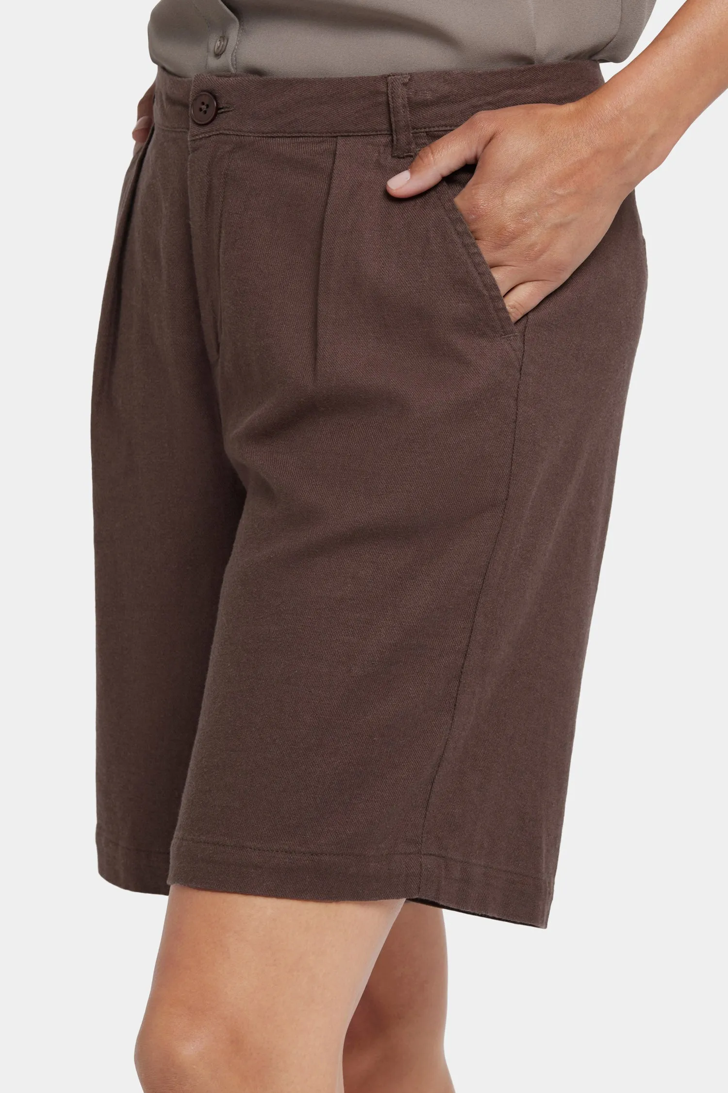 Relaxed Shorts  - Coffee Bean