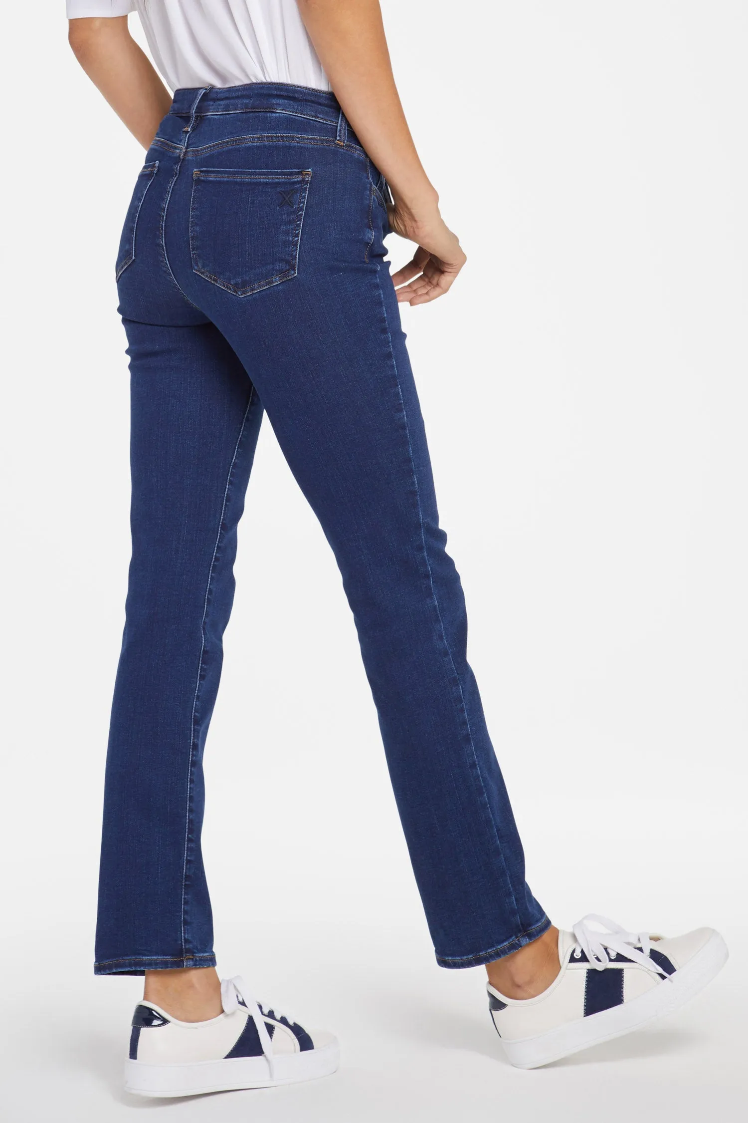 Sheri Slim Jeans In Tall - Quinn