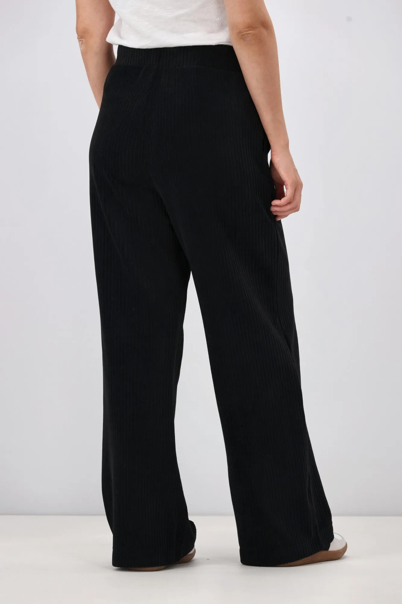 Shine On Label Azariah Cord Pant Black