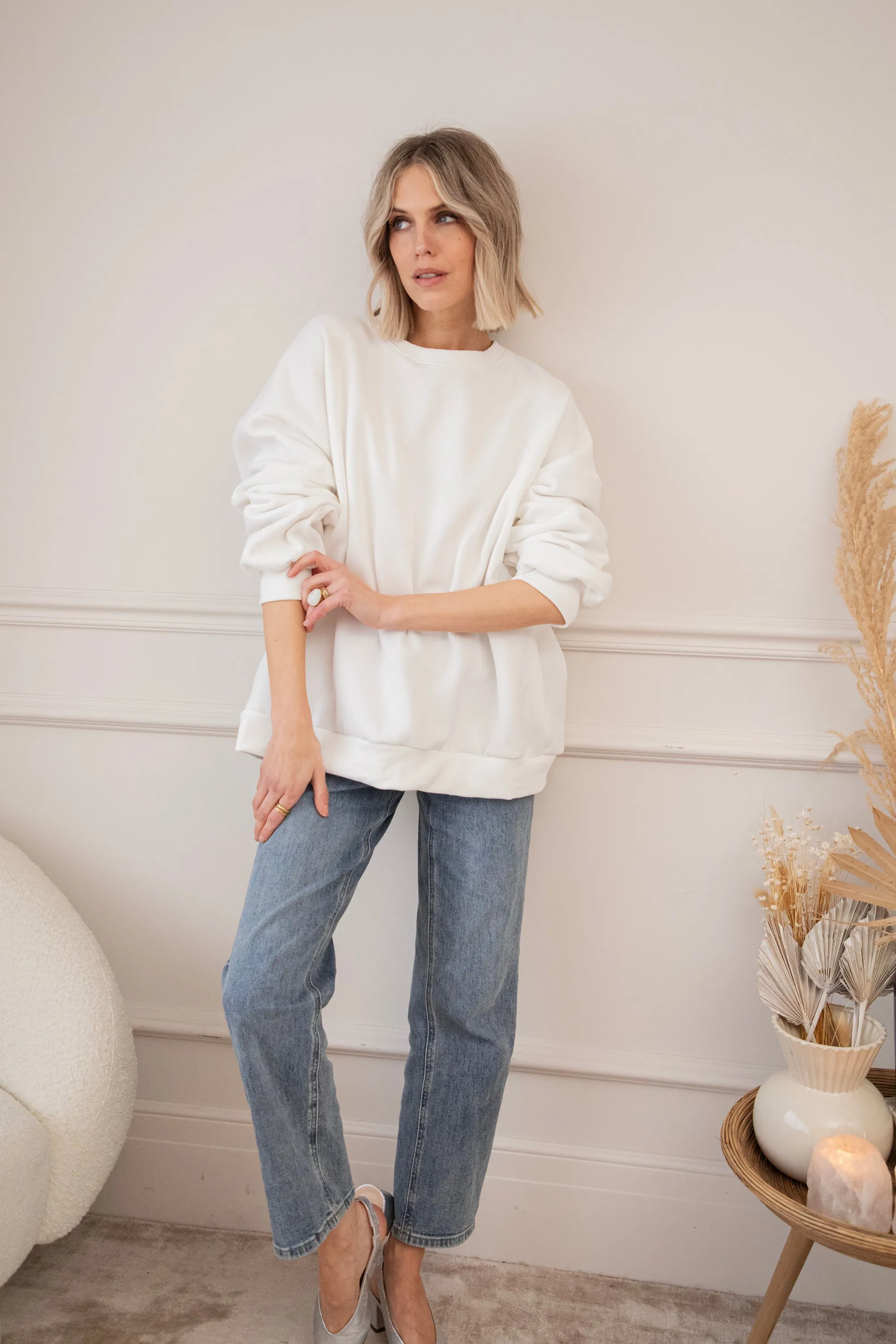 Simplicity White - Sweater