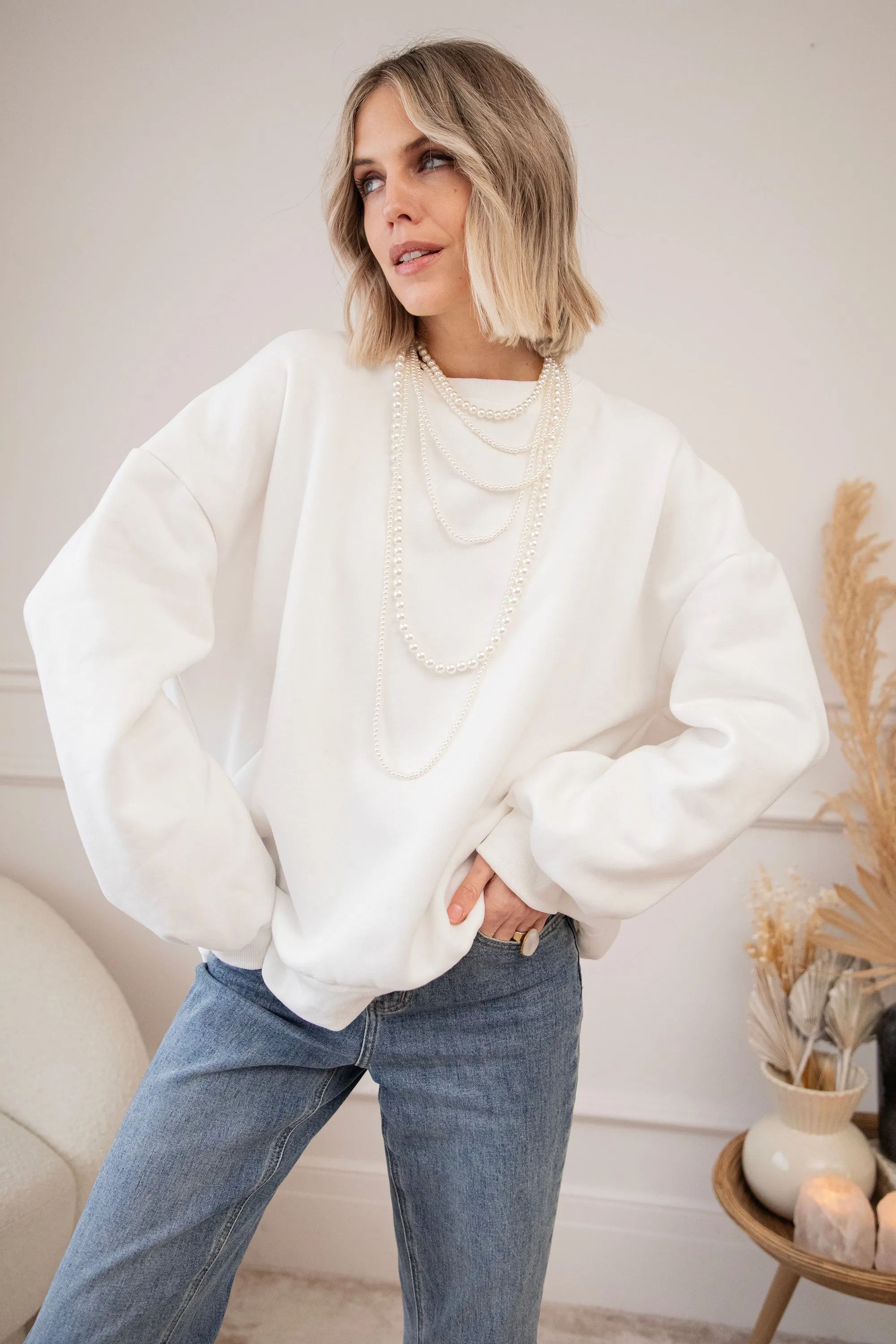 Simplicity White - Sweater