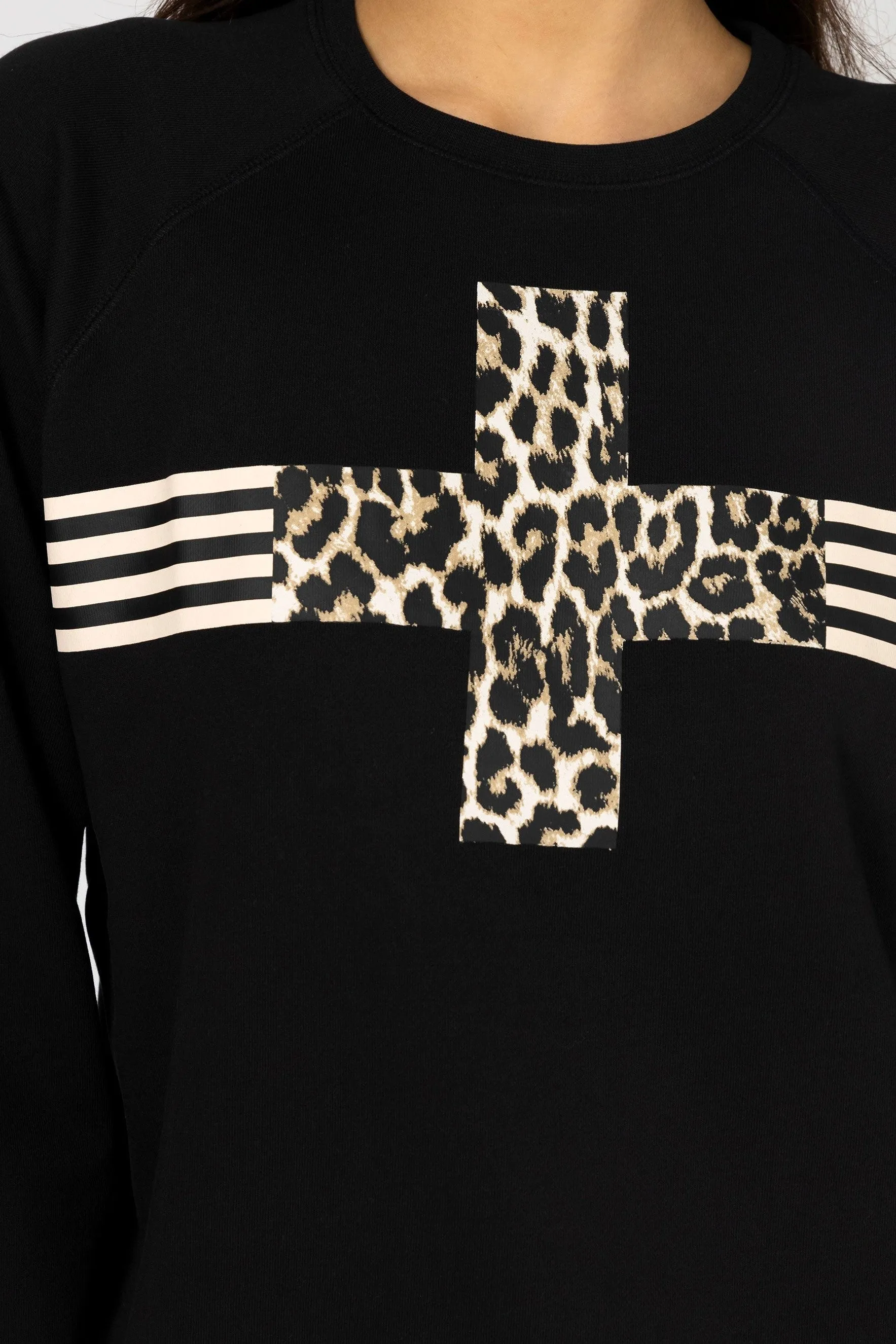 Stella   Gemma Everyday Sweater Leopard Cross Black