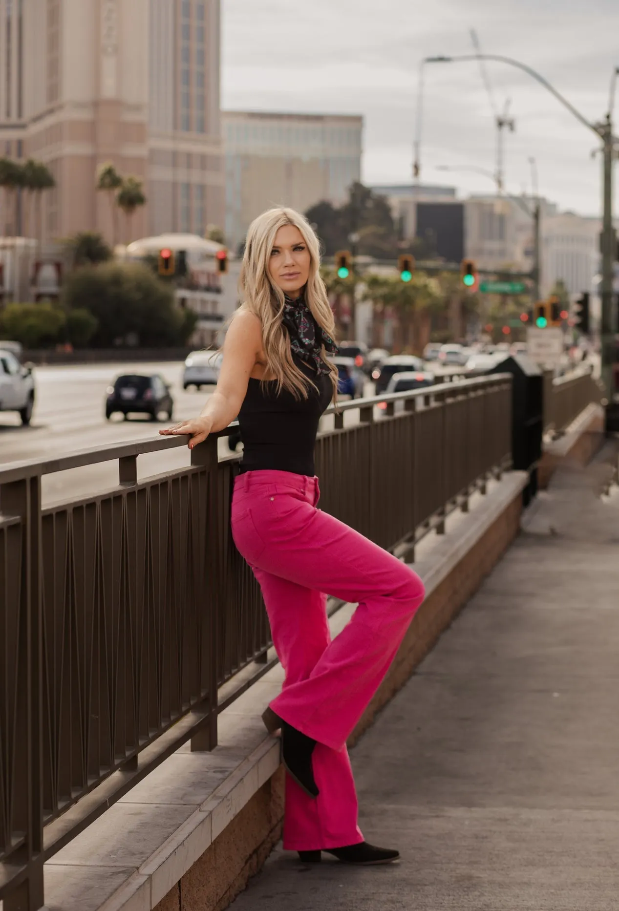 Walking West Denim Pink