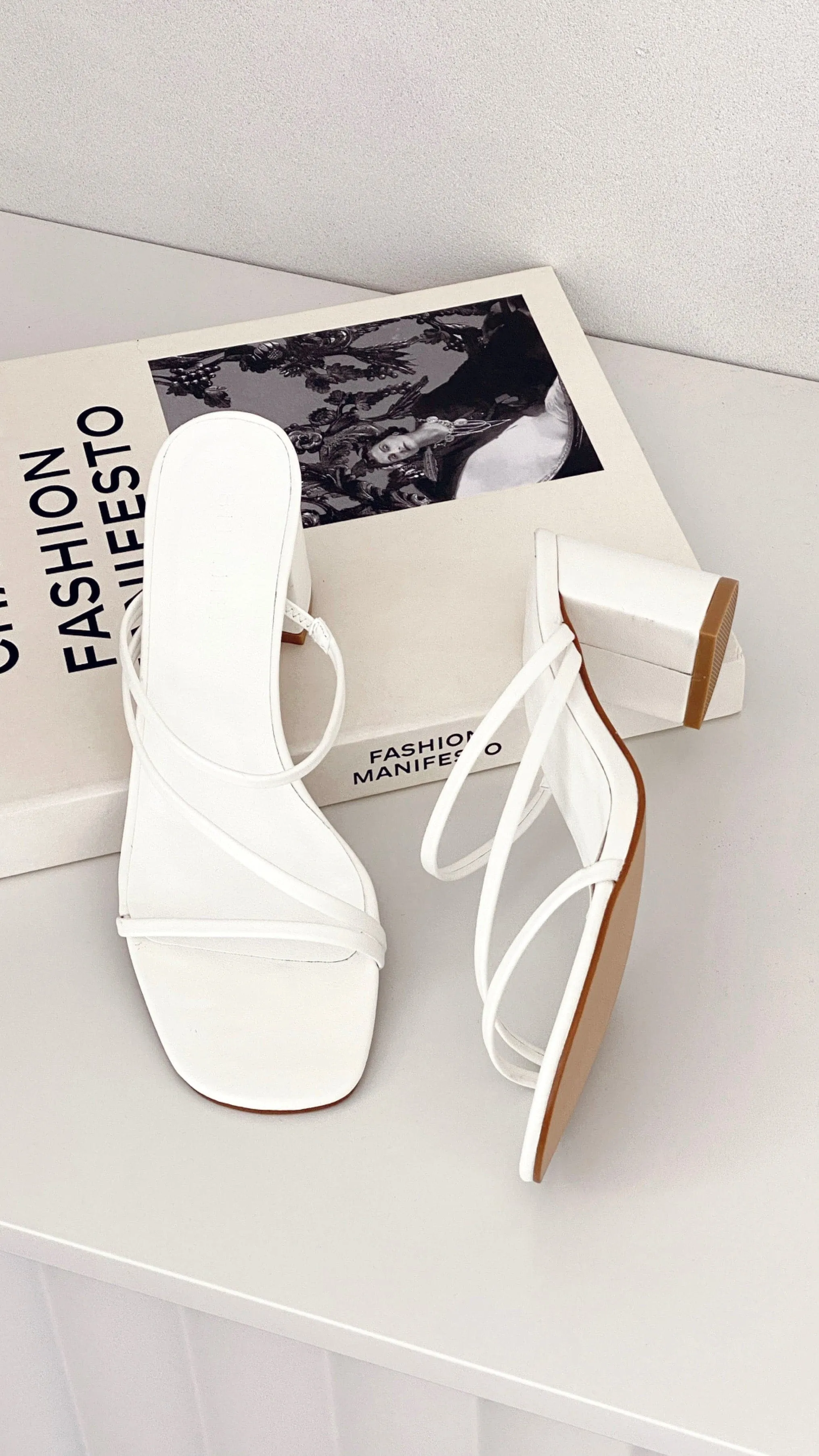 Yazmin Heel - White