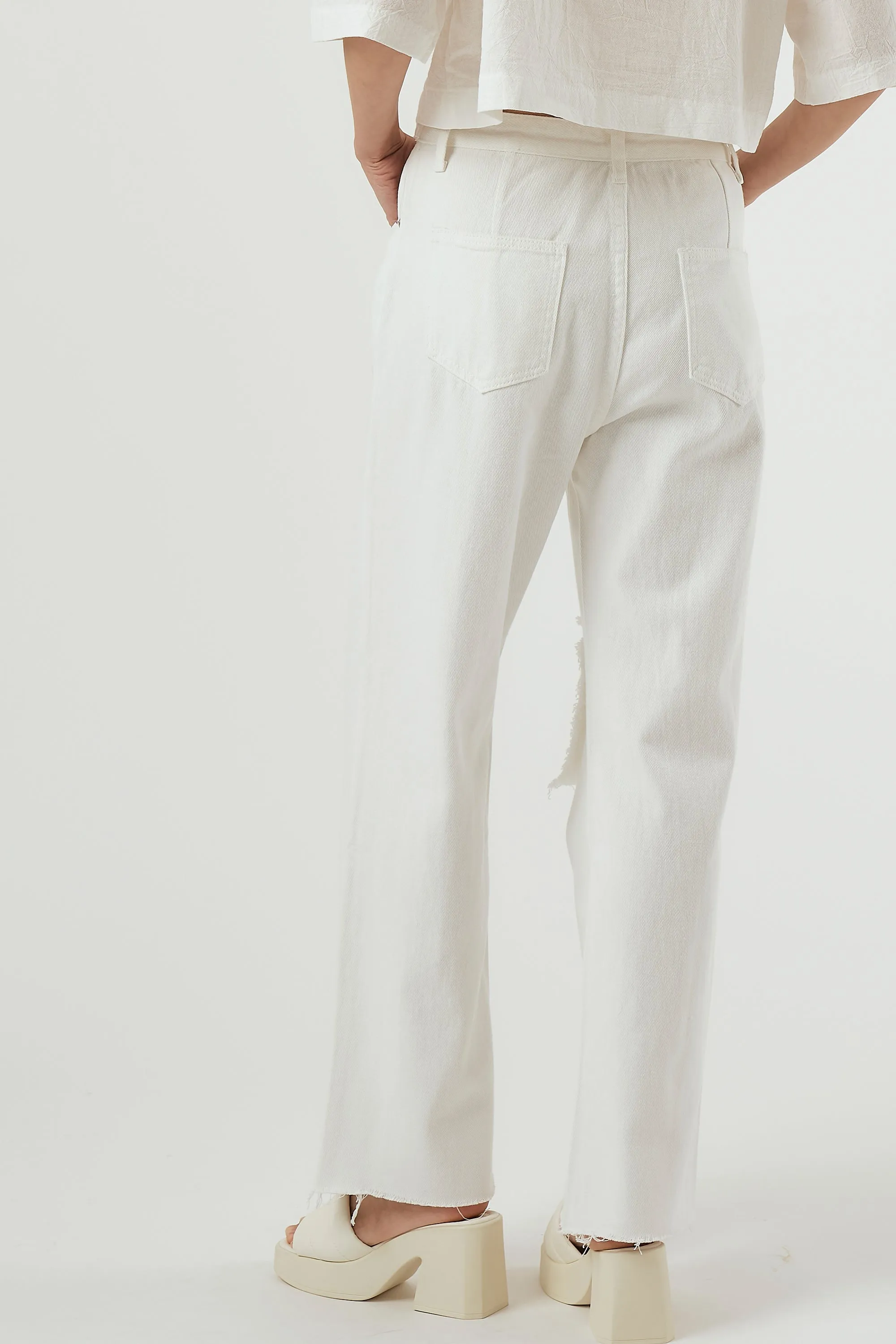 Zoe Cut Out Daddy Jeans